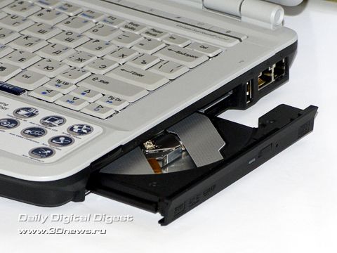 Правая сторона Acer Aspire 2920