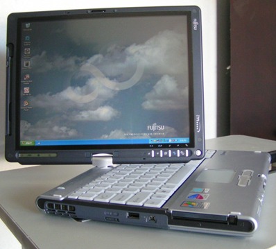 http://thetabletpc.net/Photos%20-%20Fujitsu%204010/Fujitsu%20PICT0677.JPG