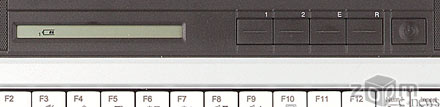 У Fujitsu Siemens индикация производится с помощью "фирменного" LCD-экрана без подсветки